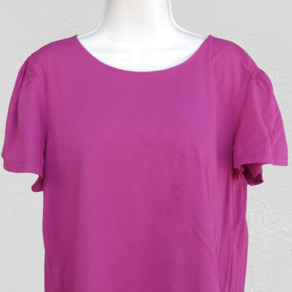 Fuchsia ANN TAYLOR top / blouse in Size XL pleaded shoulders